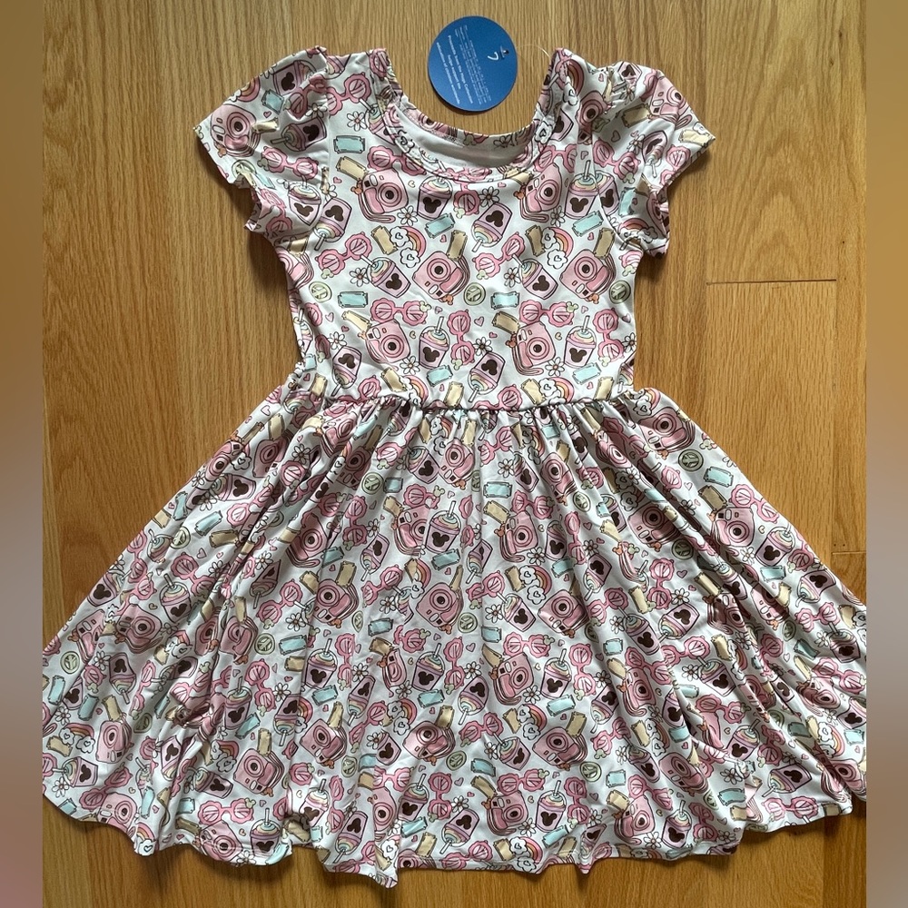 NWT Charlie’s Project Kids Snap Magic Short Sleeve Twirl Dress Disney Size 7